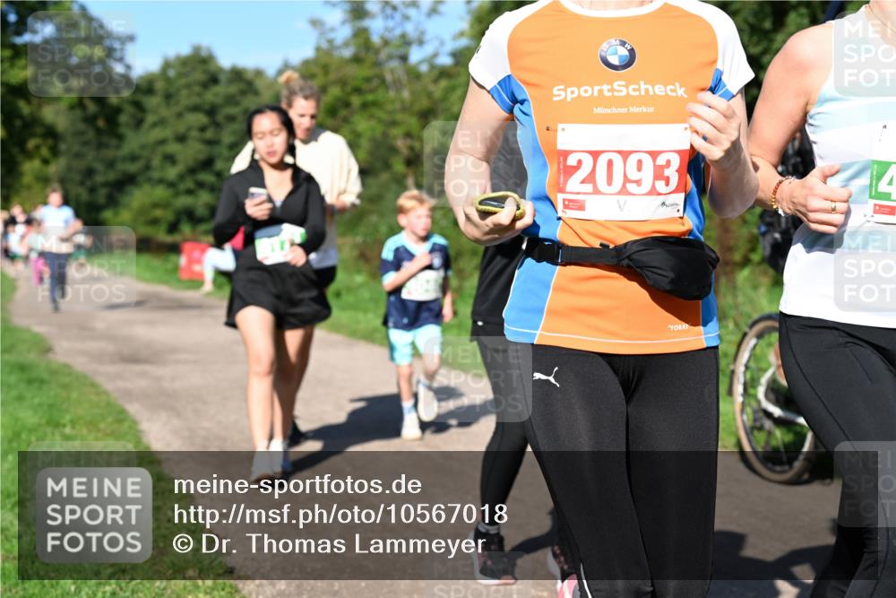27.09.2026 - 35. Volkslauf durch das schöne Alstertal Dr. Thomas Lammeyer http://msf.ph/oto/10567018 27.09.2026 10:41:51 Laufen 2093 meine-sportfotos.de