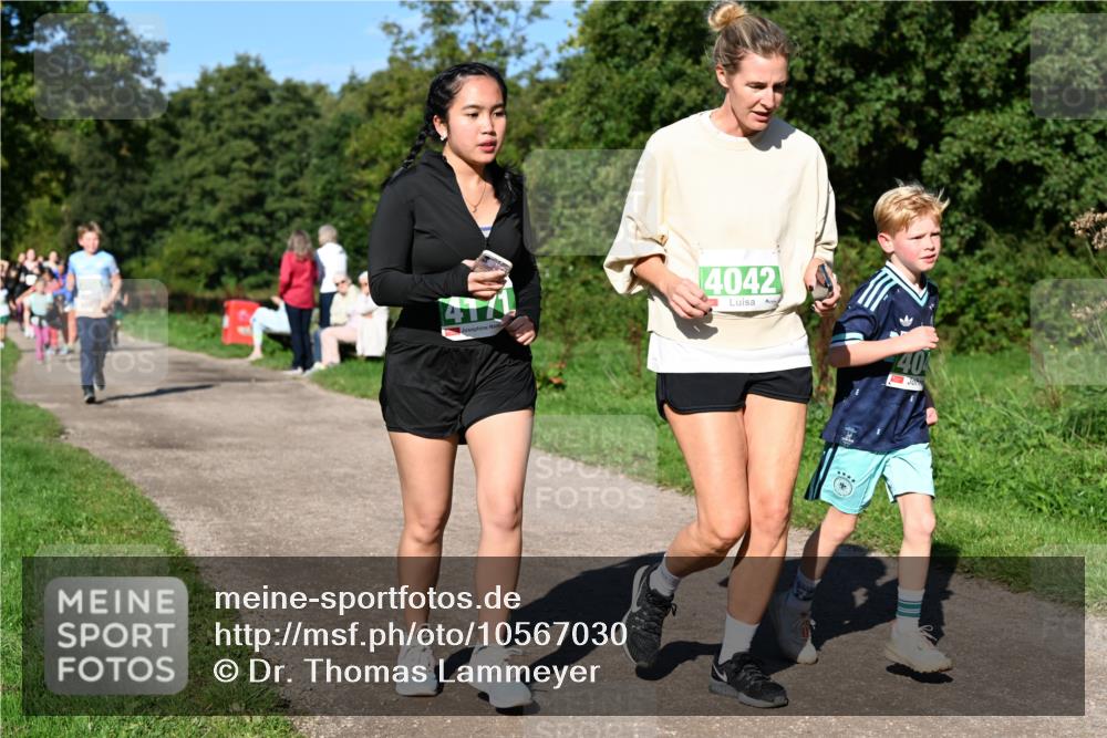 27.09.2026 - 35. Volkslauf durch das schöne Alstertal Dr. Thomas Lammeyer http://msf.ph/oto/10567030 27.09.2026 10:41:52 Laufen 4042, 40 meine-sportfotos.de