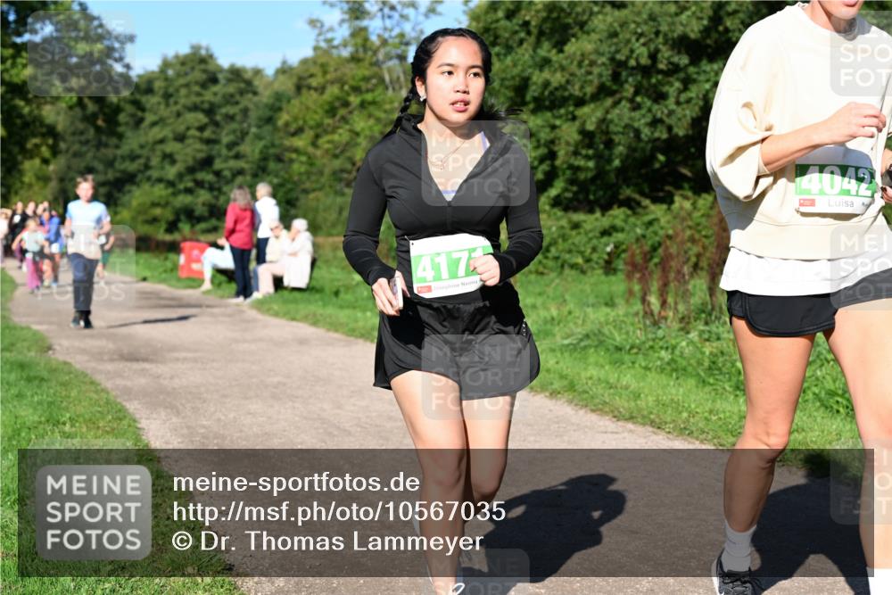 27.09.2026 - 35. Volkslauf durch das schöne Alstertal Dr. Thomas Lammeyer http://msf.ph/oto/10567035 27.09.2026 10:41:53 Laufen 10, 4175, 4042 meine-sportfotos.de