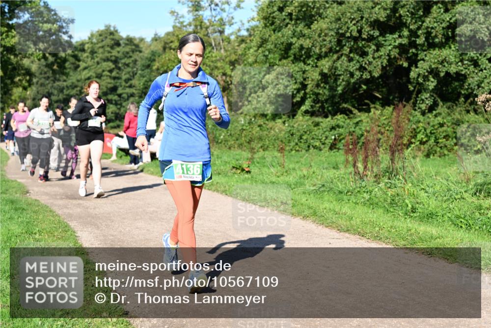 27.09.2026 - 35. Volkslauf durch das schöne Alstertal Dr. Thomas Lammeyer http://msf.ph/oto/10567109 27.09.2026 10:42:03 Laufen 4136 meine-sportfotos.de