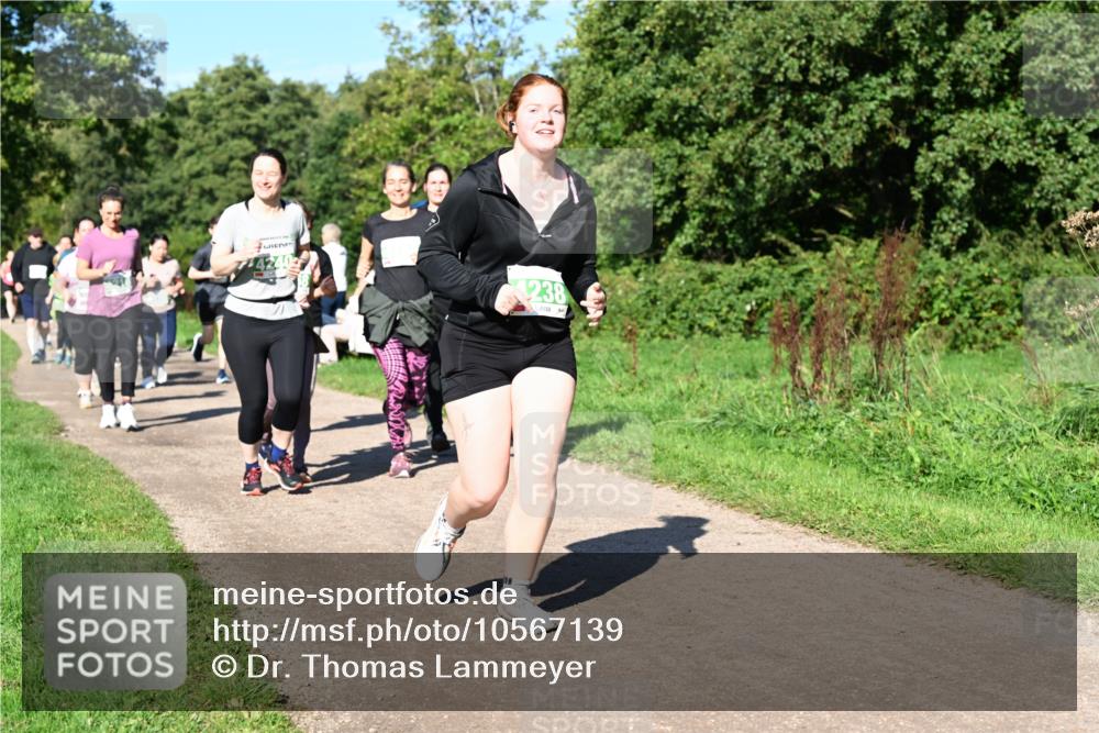27.09.2026 - 35. Volkslauf durch das schöne Alstertal Dr. Thomas Lammeyer http://msf.ph/oto/10567139 27.09.2026 10:42:07 Laufen 238 meine-sportfotos.de