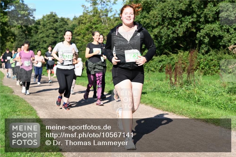 27.09.2026 - 35. Volkslauf durch das schöne Alstertal Dr. Thomas Lammeyer http://msf.ph/oto/10567141 27.09.2026 10:42:07 Laufen 4240, 1239 meine-sportfotos.de
