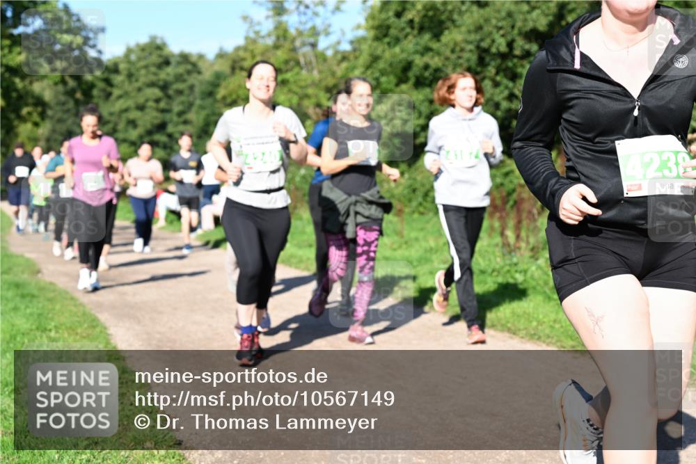 27.09.2026 - 35. Volkslauf durch das schöne Alstertal Dr. Thomas Lammeyer http://msf.ph/oto/10567149 27.09.2026 10:42:08 Laufen 423 meine-sportfotos.de