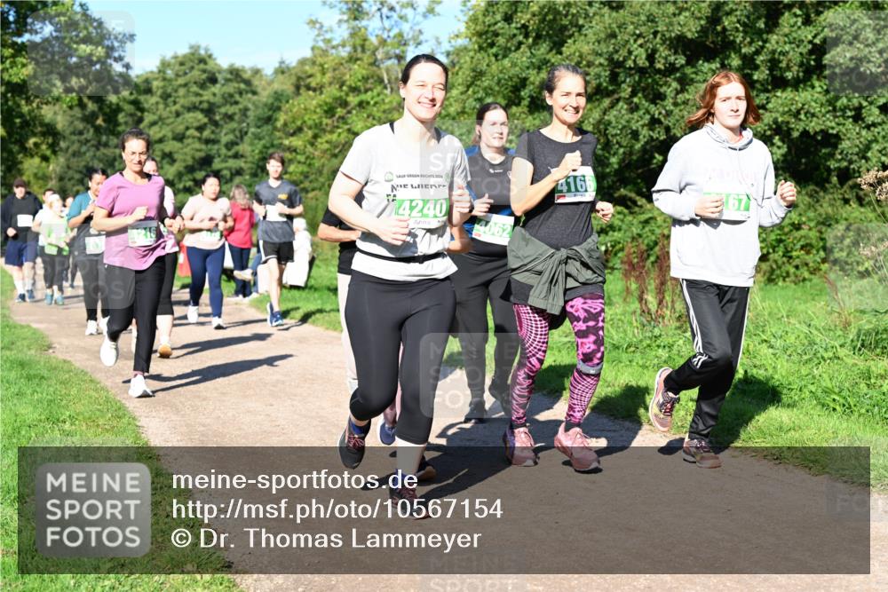 27.09.2026 - 35. Volkslauf durch das schöne Alstertal Dr. Thomas Lammeyer http://msf.ph/oto/10567154 27.09.2026 10:42:08 Laufen 2026, 4240, 4166, 167 meine-sportfotos.de