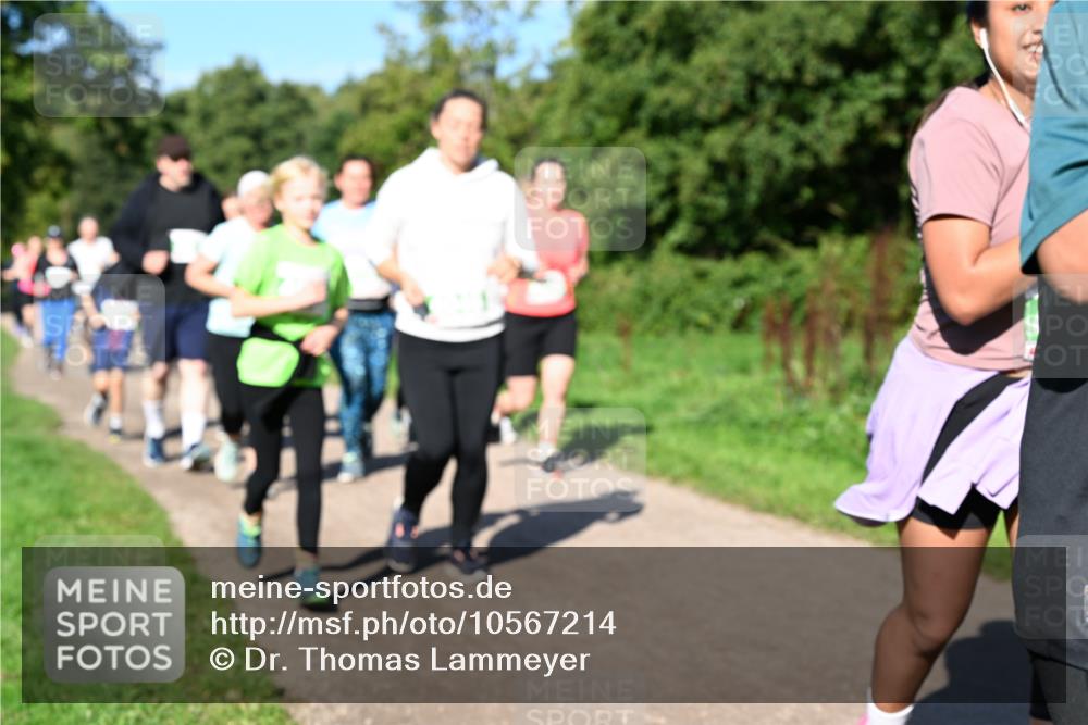 27.09.2026 - 35. Volkslauf durch das schöne Alstertal Dr. Thomas Lammeyer http://msf.ph/oto/10567214 27.09.2026 10:42:15 Laufen  meine-sportfotos.de