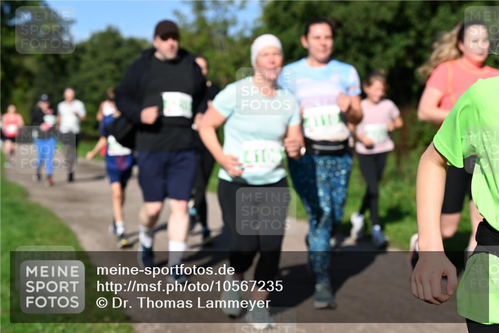 27.09.2026 - 35. Volkslauf durch das schöne Alstertal Dr. Thomas Lammeyer http://msf.ph/oto/10567235 27.09.2026 10:42:17 Laufen  meine-sportfotos.de