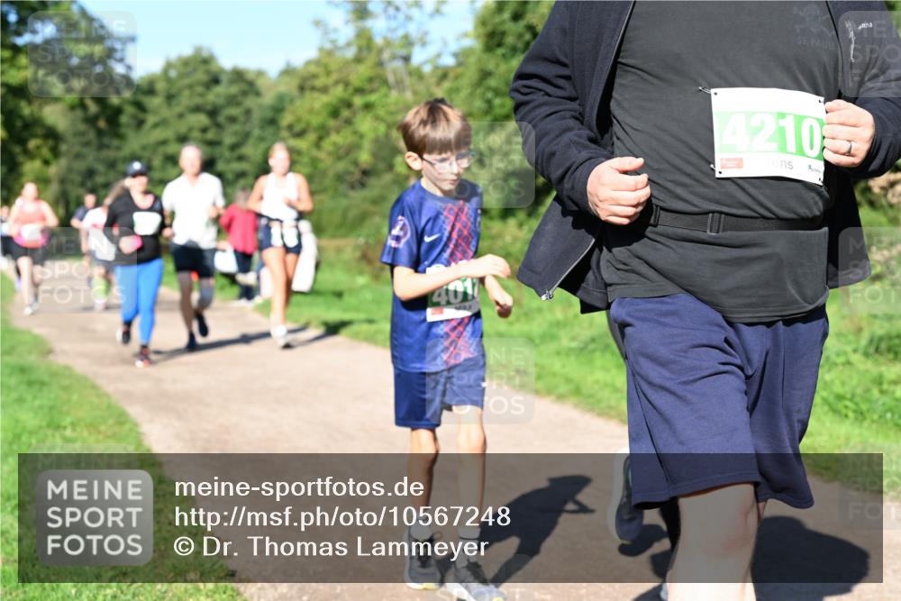 27.09.2026 - 35. Volkslauf durch das schöne Alstertal Dr. Thomas Lammeyer http://msf.ph/oto/10567248 27.09.2026 10:42:19 Laufen 4017, 4210 meine-sportfotos.de