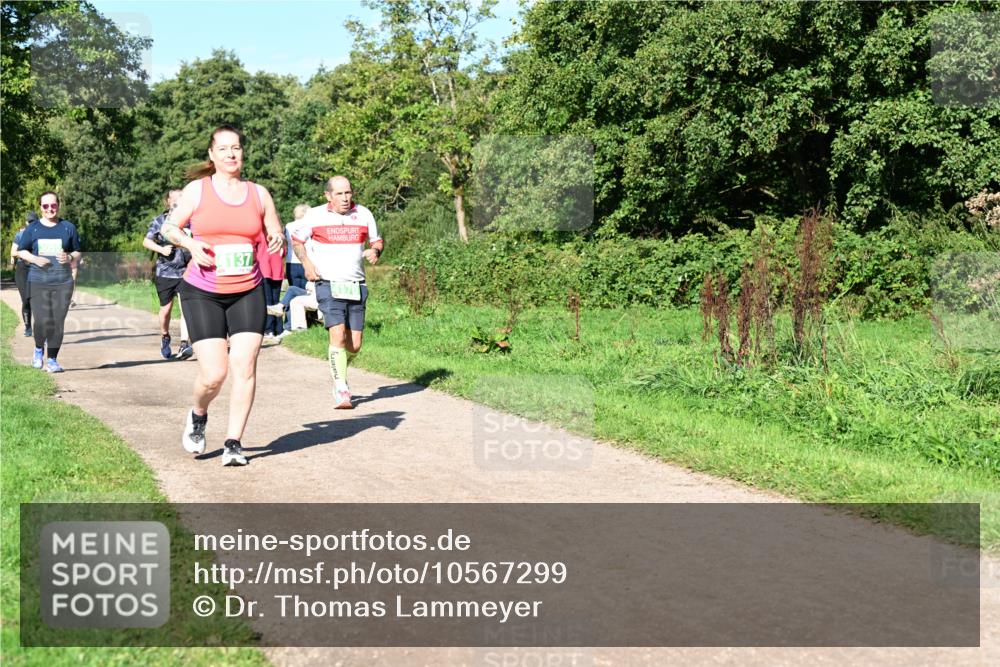 27.09.2026 - 35. Volkslauf durch das schöne Alstertal Dr. Thomas Lammeyer http://msf.ph/oto/10567299 27.09.2026 10:42:25 Laufen 137 meine-sportfotos.de