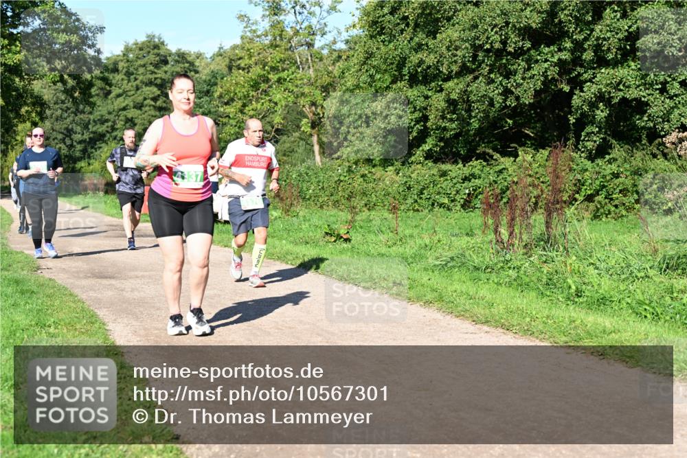 27.09.2026 - 35. Volkslauf durch das schöne Alstertal Dr. Thomas Lammeyer http://msf.ph/oto/10567301 27.09.2026 10:42:25 Laufen 37 meine-sportfotos.de