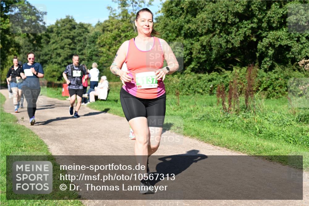 27.09.2026 - 35. Volkslauf durch das schöne Alstertal Dr. Thomas Lammeyer http://msf.ph/oto/10567313 27.09.2026 10:42:26 Laufen 4137 meine-sportfotos.de