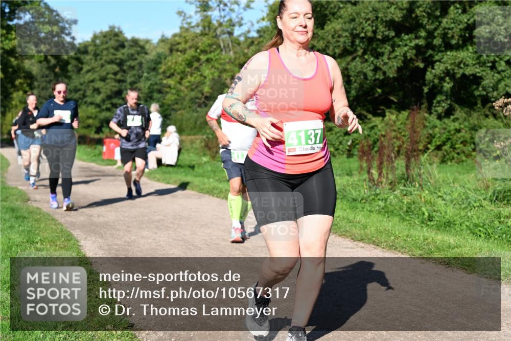 27.09.2026 - 35. Volkslauf durch das schöne Alstertal Dr. Thomas Lammeyer http://msf.ph/oto/10567317 27.09.2026 10:42:27 Laufen 4137 meine-sportfotos.de