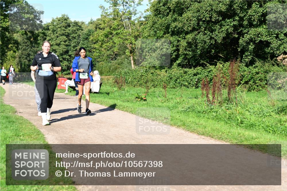 27.09.2026 - 35. Volkslauf durch das schöne Alstertal Dr. Thomas Lammeyer http://msf.ph/oto/10567398 27.09.2026 10:42:36 Laufen  meine-sportfotos.de