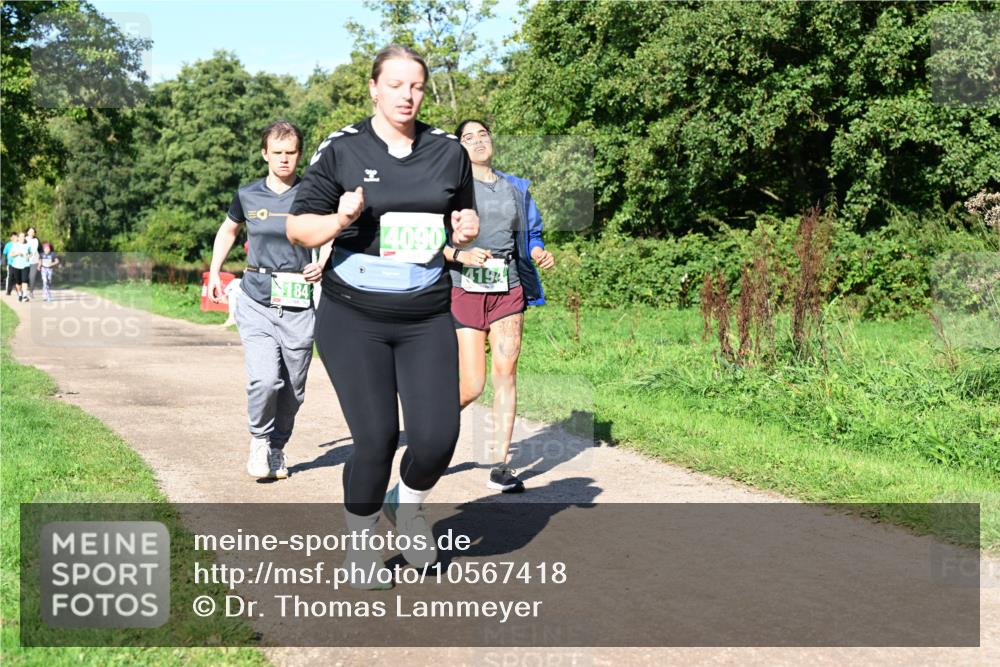 27.09.2026 - 35. Volkslauf durch das schöne Alstertal Dr. Thomas Lammeyer http://msf.ph/oto/10567418 27.09.2026 10:42:39 Laufen 184, 4090 meine-sportfotos.de
