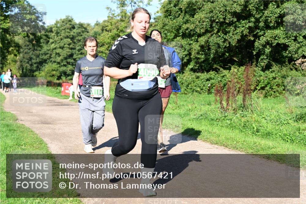 27.09.2026 - 35. Volkslauf durch das schöne Alstertal Dr. Thomas Lammeyer http://msf.ph/oto/10567421 27.09.2026 10:42:39 Laufen 184, 4090, 94 meine-sportfotos.de