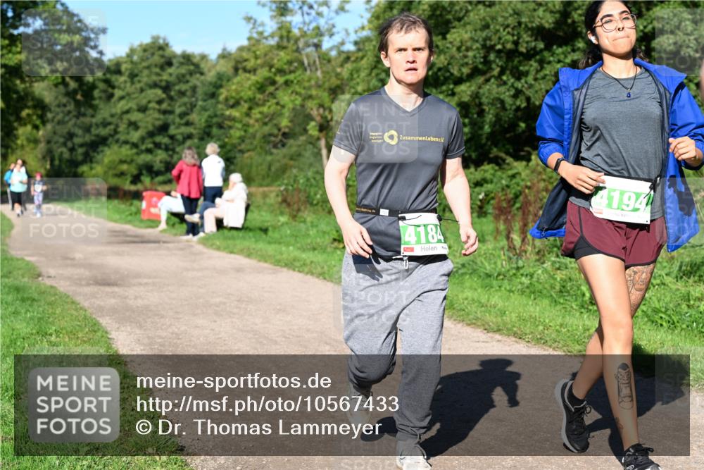 27.09.2026 - 35. Volkslauf durch das schöne Alstertal Dr. Thomas Lammeyer http://msf.ph/oto/10567433 27.09.2026 10:42:41 Laufen 4184, 4194 meine-sportfotos.de