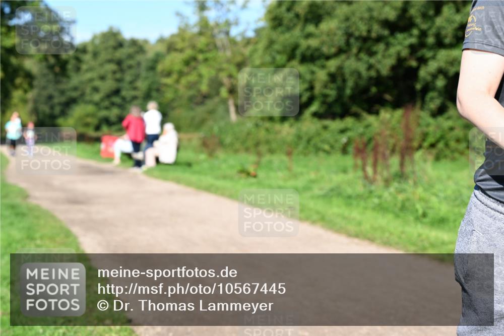 27.09.2026 - 35. Volkslauf durch das schöne Alstertal Dr. Thomas Lammeyer http://msf.ph/oto/10567445 27.09.2026 10:42:42 Laufen  meine-sportfotos.de