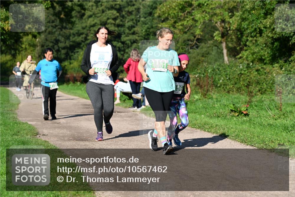 27.09.2026 - 35. Volkslauf durch das schöne Alstertal Dr. Thomas Lammeyer http://msf.ph/oto/10567462 27.09.2026 10:42:54 Laufen 2025, 4961, 4086, 4189 meine-sportfotos.de