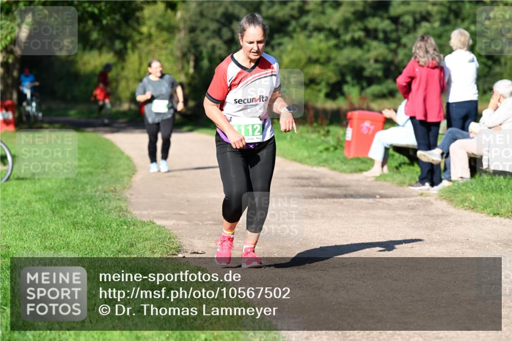 27.09.2026 - 35. Volkslauf durch das schöne Alstertal Dr. Thomas Lammeyer http://msf.ph/oto/10567502 27.09.2026 10:43:04 Laufen 112 meine-sportfotos.de