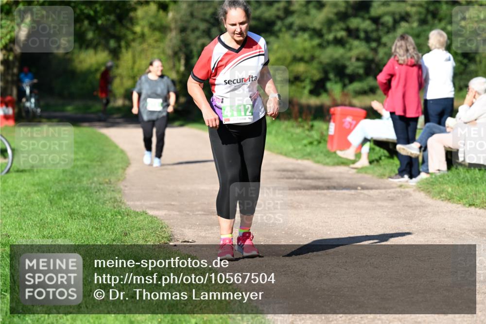 27.09.2026 - 35. Volkslauf durch das schöne Alstertal Dr. Thomas Lammeyer http://msf.ph/oto/10567504 27.09.2026 10:43:04 Laufen 4112 meine-sportfotos.de