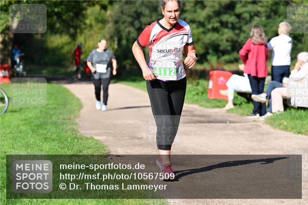 27.09.2026 - 35. Volkslauf durch das schöne Alstertal Dr. Thomas Lammeyer http://msf.ph/oto/10567509 27.09.2026 10:43:05 Laufen 4112 meine-sportfotos.de