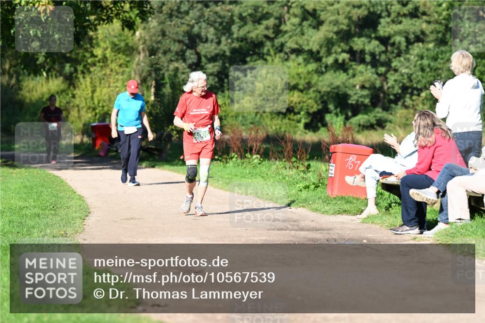 27.09.2026 - 35. Volkslauf durch das schöne Alstertal Dr. Thomas Lammeyer http://msf.ph/oto/10567539 27.09.2026 10:43:23 Laufen 2000, 40, 08, 1614 meine-sportfotos.de