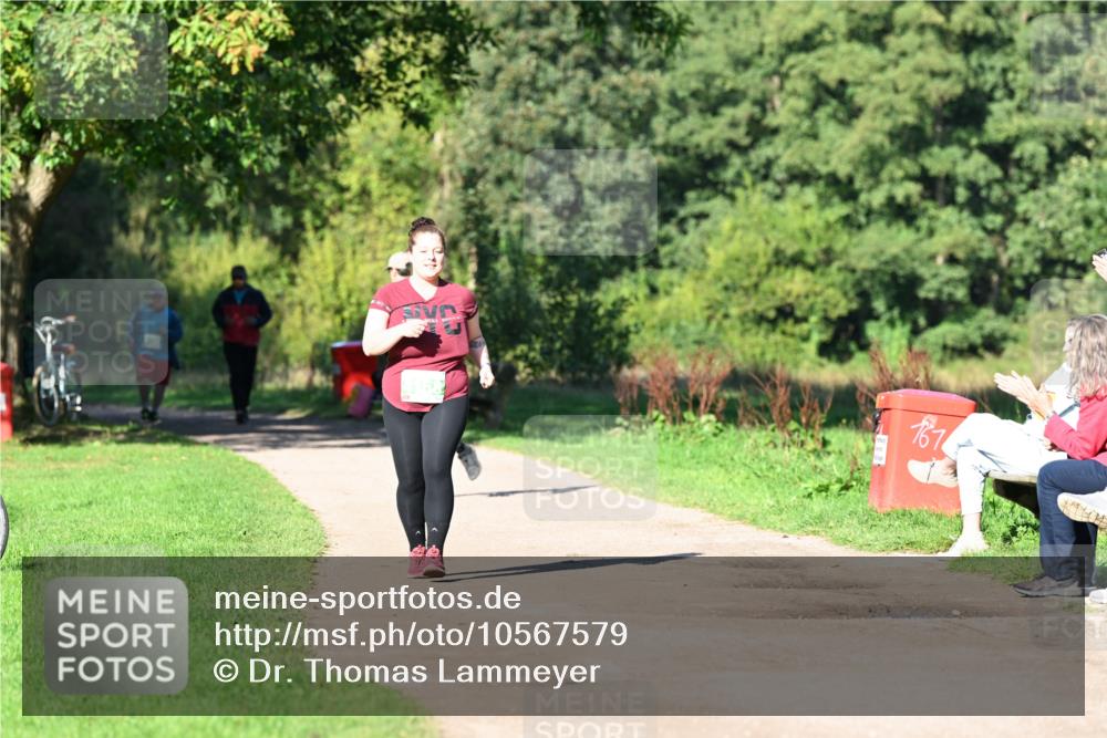 27.09.2026 - 35. Volkslauf durch das schöne Alstertal Dr. Thomas Lammeyer http://msf.ph/oto/10567579 27.09.2026 10:43:41 Laufen 1614 meine-sportfotos.de