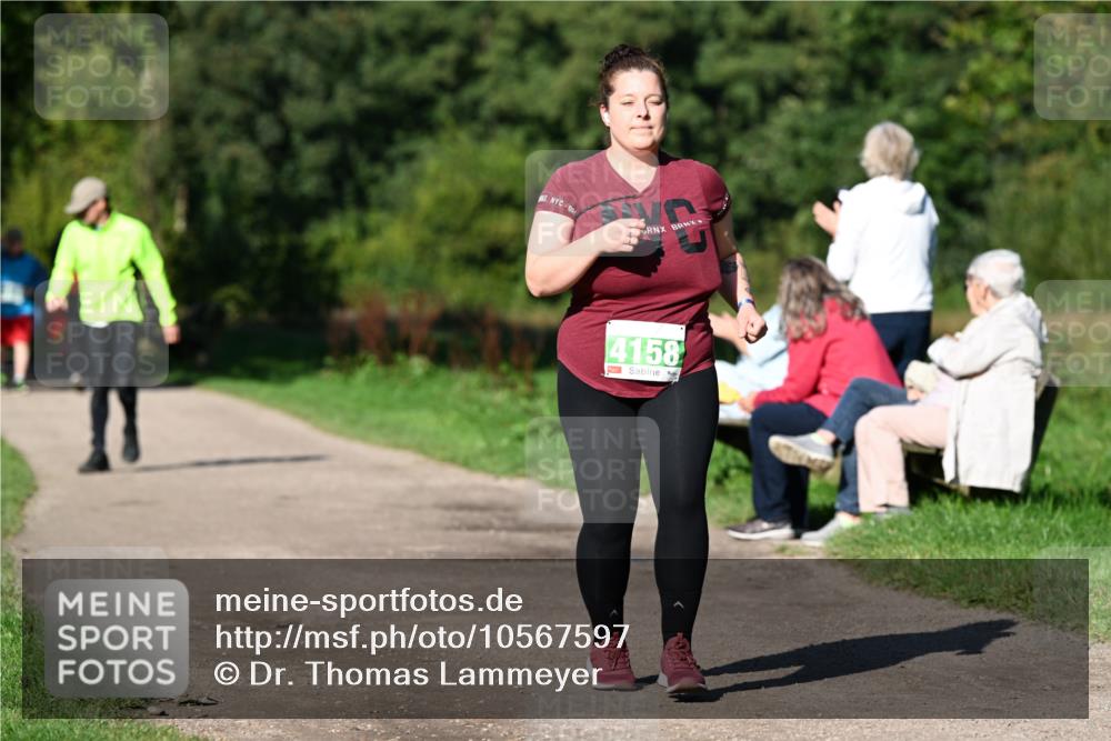 27.09.2026 - 35. Volkslauf durch das schöne Alstertal Dr. Thomas Lammeyer http://msf.ph/oto/10567597 27.09.2026 10:43:47 Laufen 4158 meine-sportfotos.de