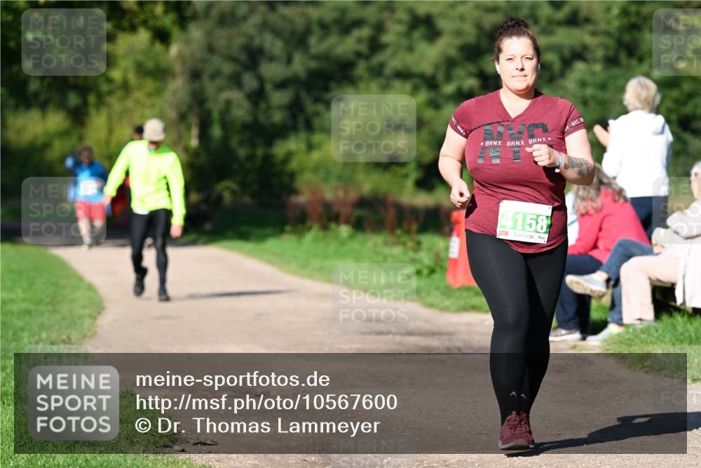 27.09.2026 - 35. Volkslauf durch das schöne Alstertal Dr. Thomas Lammeyer http://msf.ph/oto/10567600 27.09.2026 10:43:47 Laufen 4158 meine-sportfotos.de