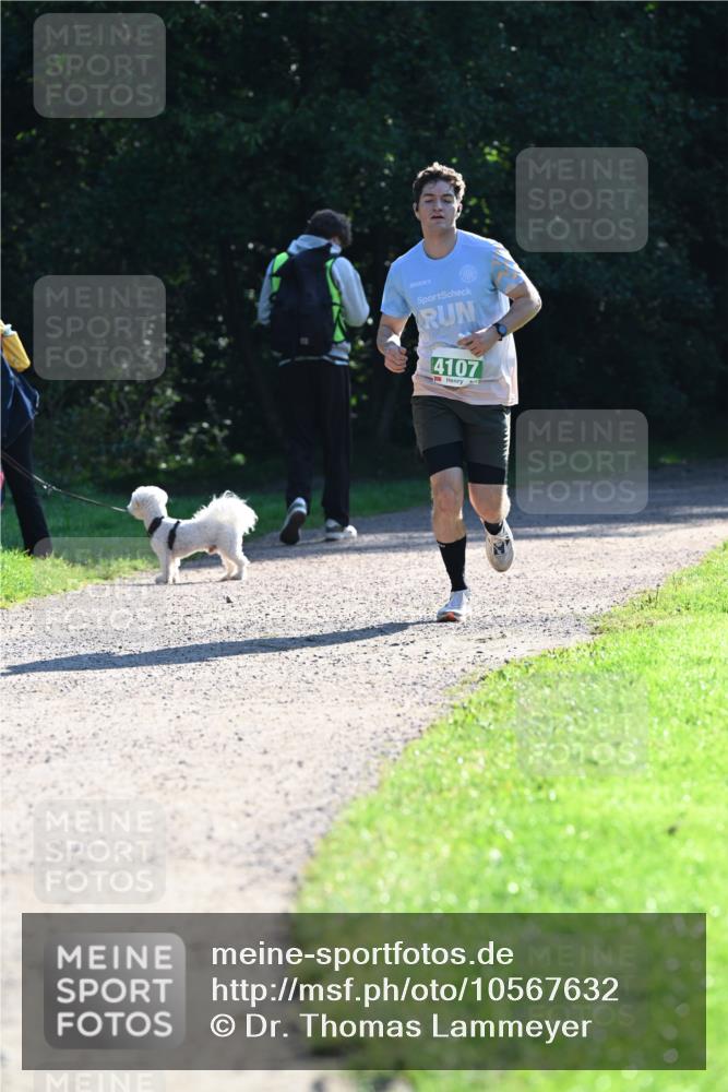 27.09.2026 - 35. Volkslauf durch das schöne Alstertal Dr. Thomas Lammeyer http://msf.ph/oto/10567632 27.09.2026 10:46:58 Laufen 4107 meine-sportfotos.de