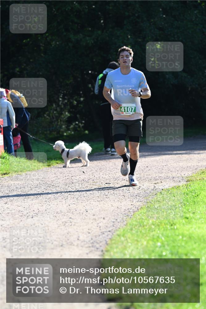27.09.2026 - 35. Volkslauf durch das schöne Alstertal Dr. Thomas Lammeyer http://msf.ph/oto/10567635 27.09.2026 10:46:58 Laufen 4107 meine-sportfotos.de