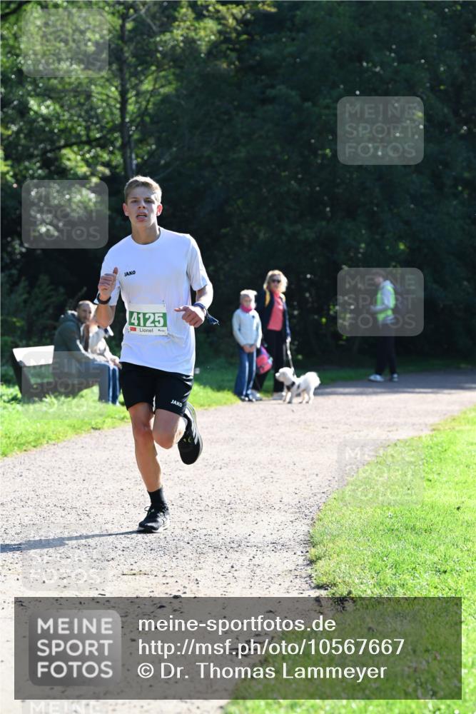 27.09.2026 - 35. Volkslauf durch das schöne Alstertal Dr. Thomas Lammeyer http://msf.ph/oto/10567667 27.09.2026 10:47:05 Laufen 4125 meine-sportfotos.de