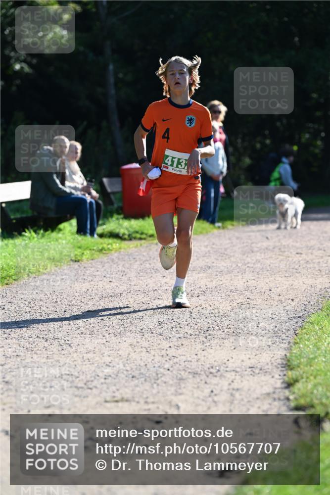27.09.2026 - 35. Volkslauf durch das schöne Alstertal Dr. Thomas Lammeyer http://msf.ph/oto/10567707 27.09.2026 10:47:44 Laufen 413 meine-sportfotos.de