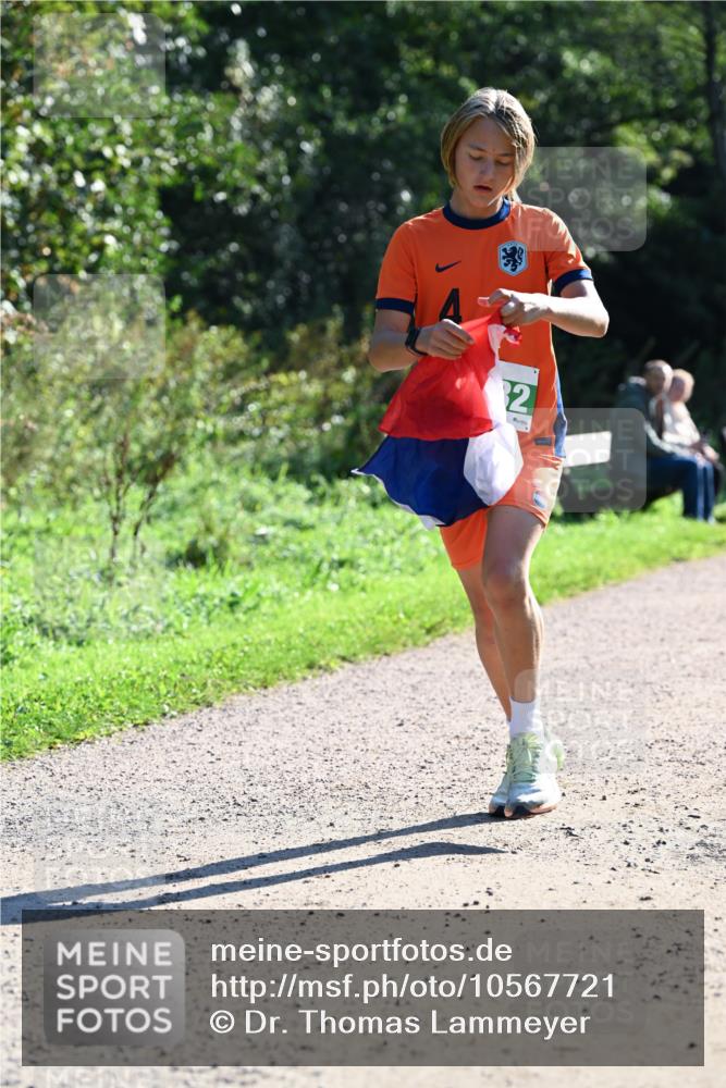 27.09.2026 - 35. Volkslauf durch das schöne Alstertal Dr. Thomas Lammeyer http://msf.ph/oto/10567721 27.09.2026 10:47:46 Laufen 2 meine-sportfotos.de
