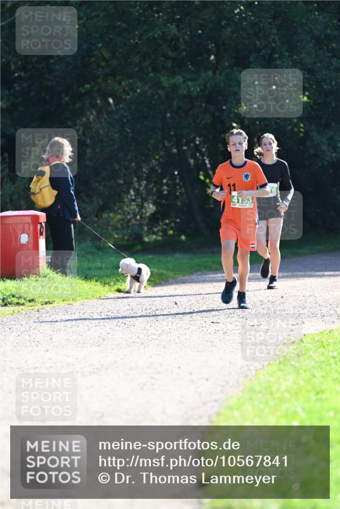 27.09.2026 - 35. Volkslauf durch das schöne Alstertal Dr. Thomas Lammeyer http://msf.ph/oto/10567841 27.09.2026 10:49:02 Laufen 4153, 76 meine-sportfotos.de