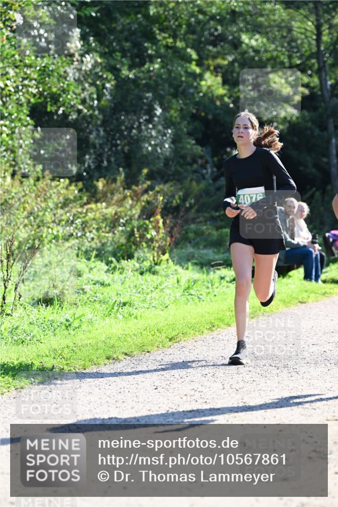 27.09.2026 - 35. Volkslauf durch das schöne Alstertal Dr. Thomas Lammeyer http://msf.ph/oto/10567861 27.09.2026 10:49:07 Laufen 4076 meine-sportfotos.de