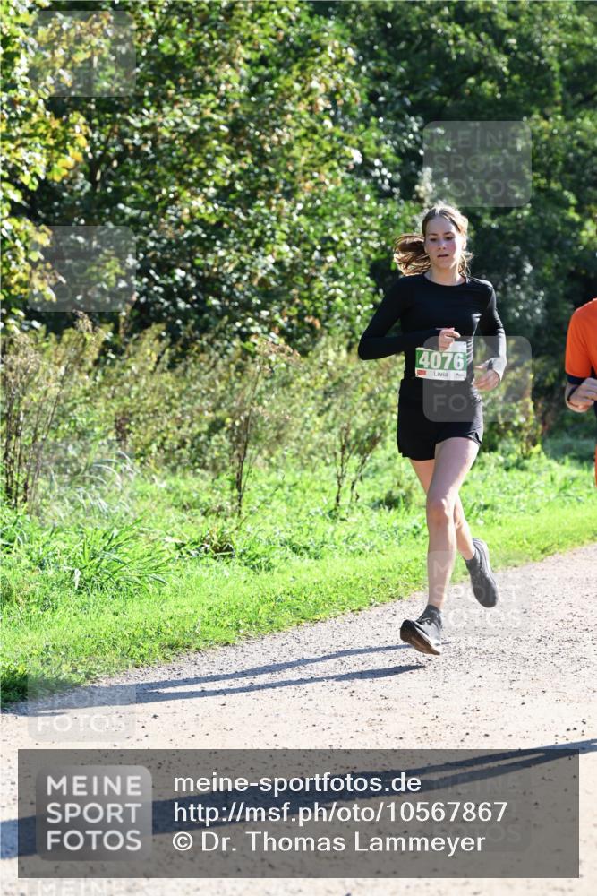 27.09.2026 - 34. Volkslauf durch das schöne Alstertal Dr. Thomas Lammeyer http://msf.ph/oto/10567867 27.09.2026 10:49:08 Laufen 4076 meine-sportfotos.de