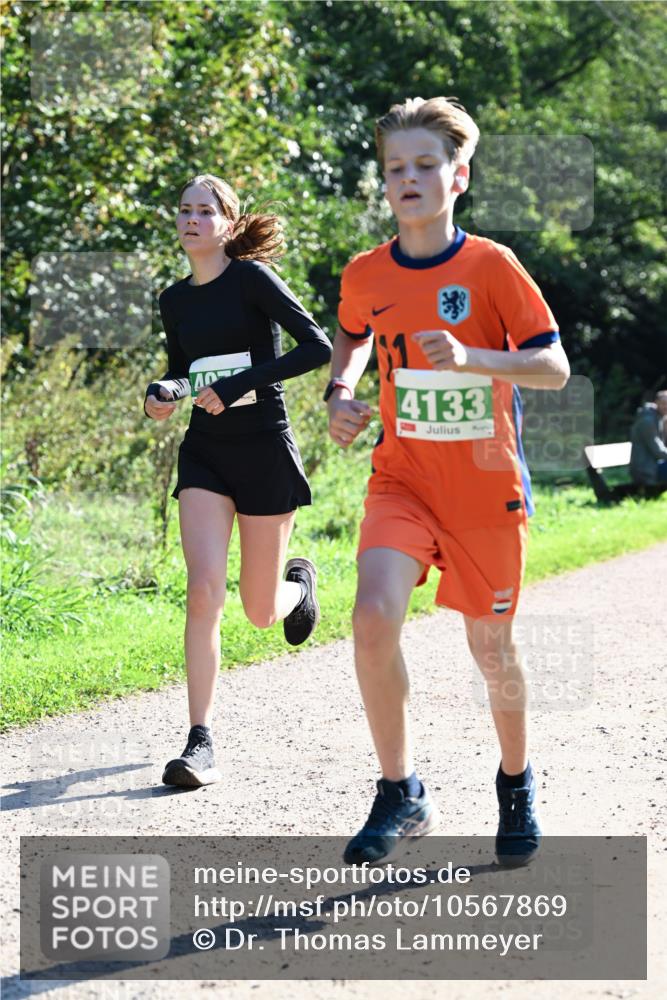 27.09.2026 - 35. Volkslauf durch das schöne Alstertal Dr. Thomas Lammeyer http://msf.ph/oto/10567869 27.09.2026 10:49:08 Laufen 4133 meine-sportfotos.de