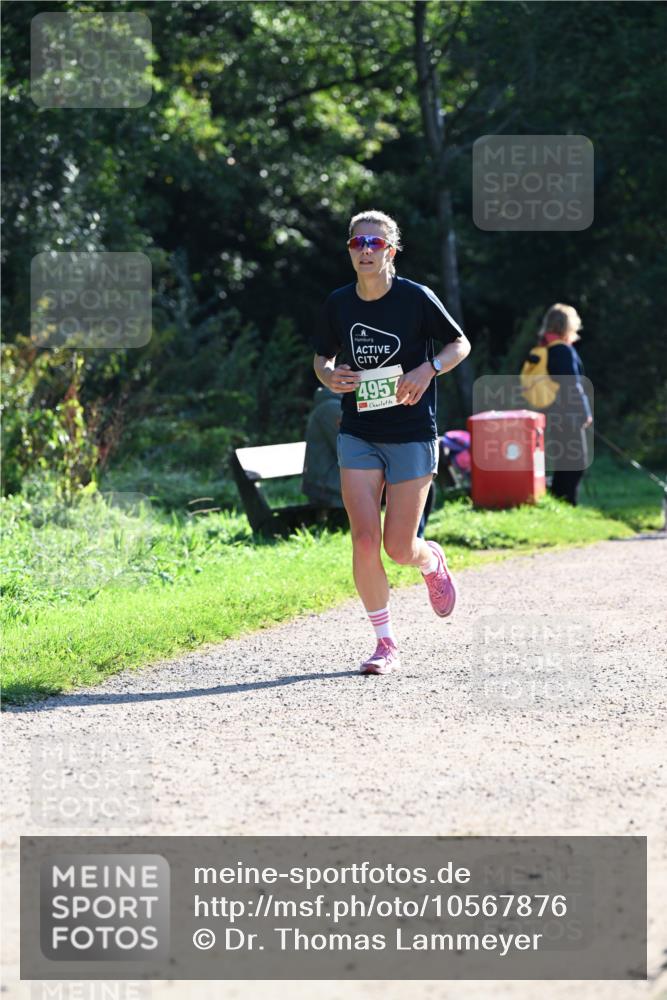 27.09.2026 - 35. Volkslauf durch das schöne Alstertal Dr. Thomas Lammeyer http://msf.ph/oto/10567876 27.09.2026 10:49:13 Laufen 4957 meine-sportfotos.de