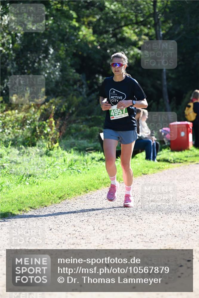 27.09.2026 - 35. Volkslauf durch das schöne Alstertal Dr. Thomas Lammeyer http://msf.ph/oto/10567879 27.09.2026 10:49:13 Laufen 4957 meine-sportfotos.de