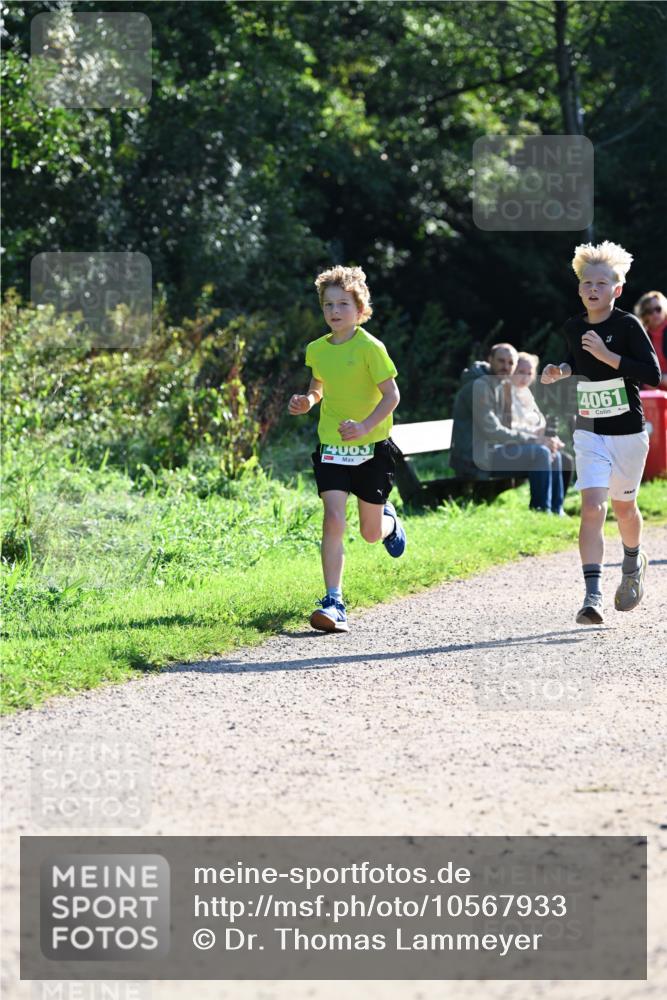 27.09.2026 - 35. Volkslauf durch das schöne Alstertal Dr. Thomas Lammeyer http://msf.ph/oto/10567933 27.09.2026 10:49:35 Laufen 3, 4003, 4061 meine-sportfotos.de