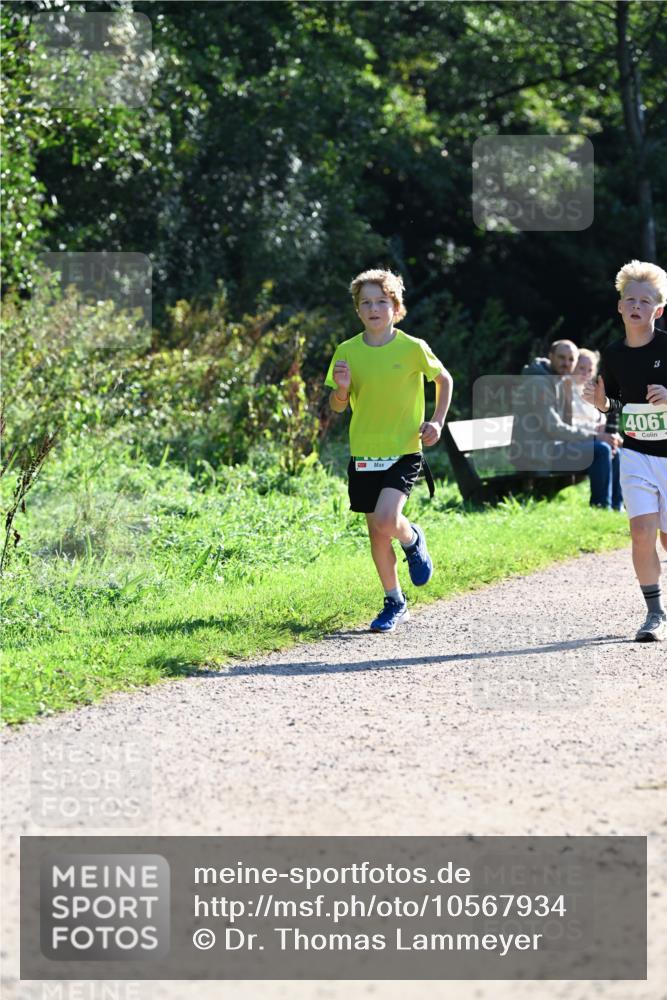 27.09.2026 - 35. Volkslauf durch das schöne Alstertal Dr. Thomas Lammeyer http://msf.ph/oto/10567934 27.09.2026 10:49:35 Laufen 4061 meine-sportfotos.de