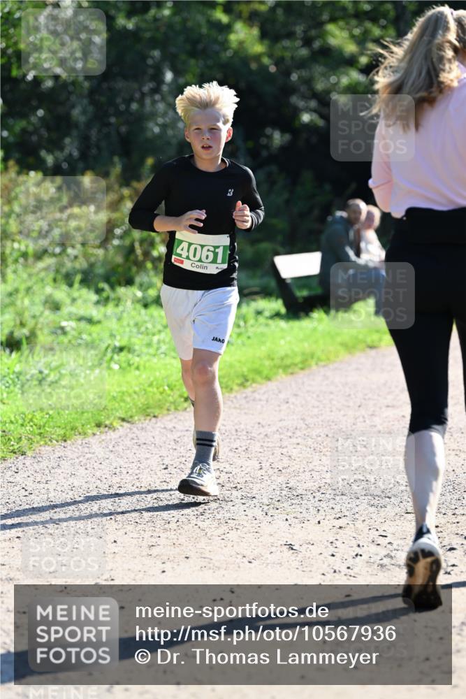 27.09.2026 - 34. Volkslauf durch das schöne Alstertal Dr. Thomas Lammeyer http://msf.ph/oto/10567936 27.09.2026 10:49:36 Laufen 4061 meine-sportfotos.de