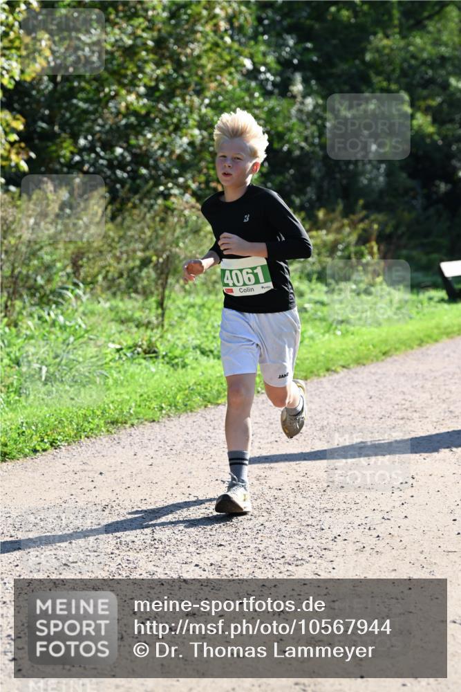 27.09.2026 - 35. Volkslauf durch das schöne Alstertal Dr. Thomas Lammeyer http://msf.ph/oto/10567944 27.09.2026 10:49:38 Laufen 4061 meine-sportfotos.de