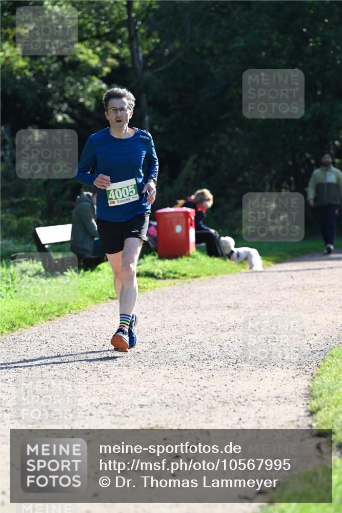27.09.2026 - 35. Volkslauf durch das schöne Alstertal Dr. Thomas Lammeyer http://msf.ph/oto/10567995 27.09.2026 10:50:11 Laufen 4005 meine-sportfotos.de