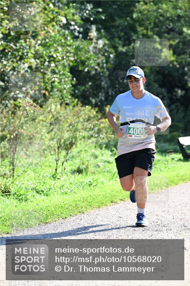 27.09.2026 - 35. Volkslauf durch das schöne Alstertal Dr. Thomas Lammeyer http://msf.ph/oto/10568020 27.09.2026 10:50:17 Laufen 4000 meine-sportfotos.de