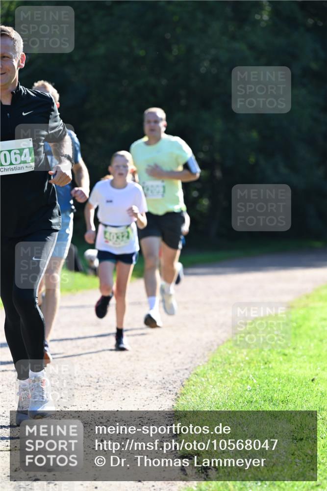 27.09.2026 - 35. Volkslauf durch das schöne Alstertal Dr. Thomas Lammeyer http://msf.ph/oto/10568047 27.09.2026 10:50:30 Laufen 064, 5032 meine-sportfotos.de