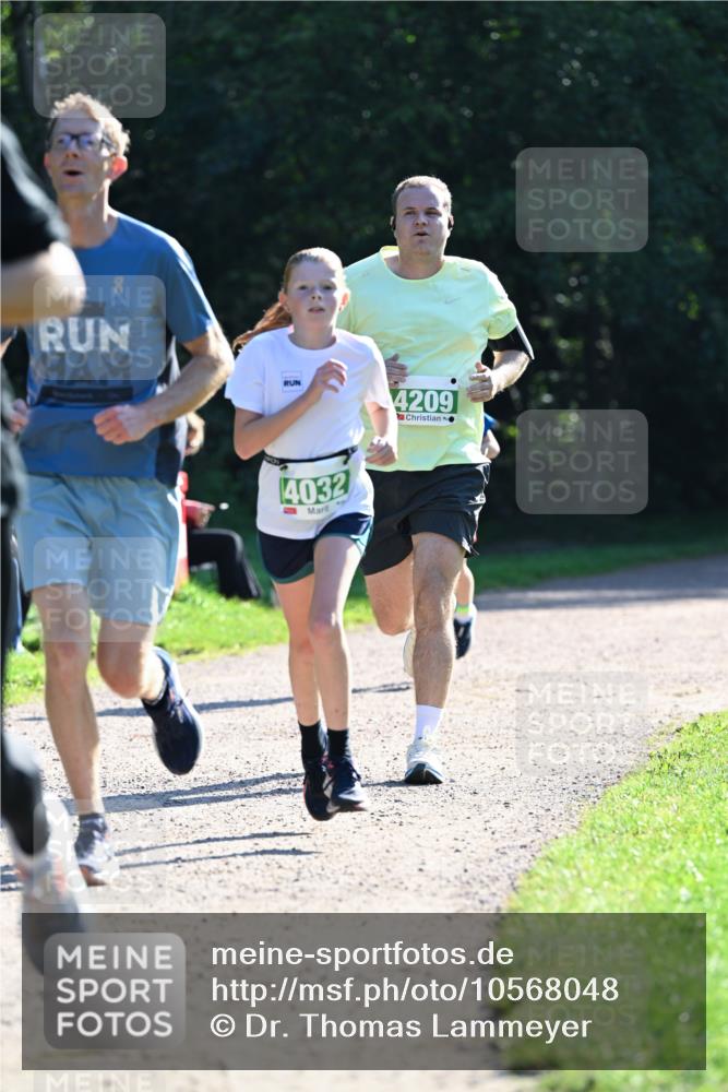 27.09.2026 - 35. Volkslauf durch das schöne Alstertal Dr. Thomas Lammeyer http://msf.ph/oto/10568048 27.09.2026 10:50:30 Laufen 4032, 4209 meine-sportfotos.de