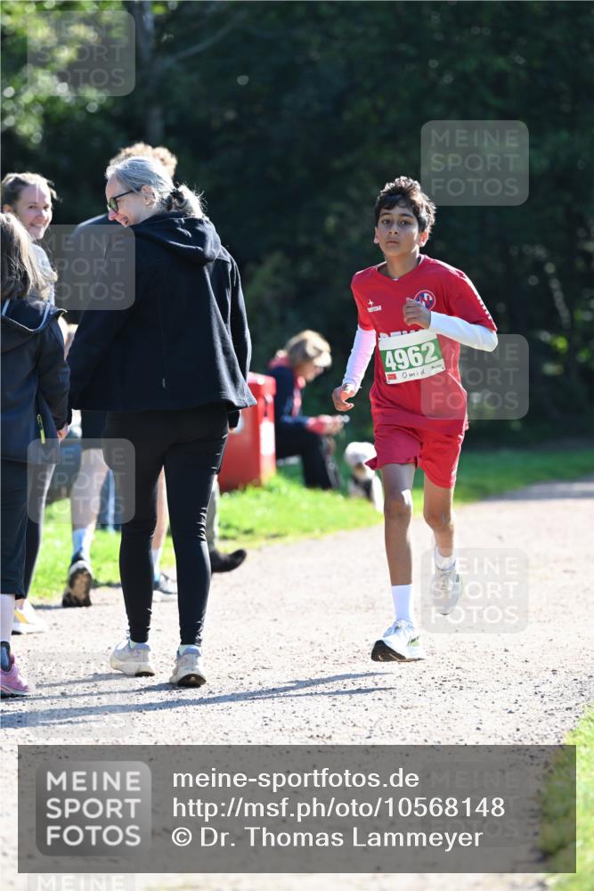 27.09.2026 - 35. Volkslauf durch das schöne Alstertal Dr. Thomas Lammeyer http://msf.ph/oto/10568148 27.09.2026 10:51:06 Laufen 4962 meine-sportfotos.de