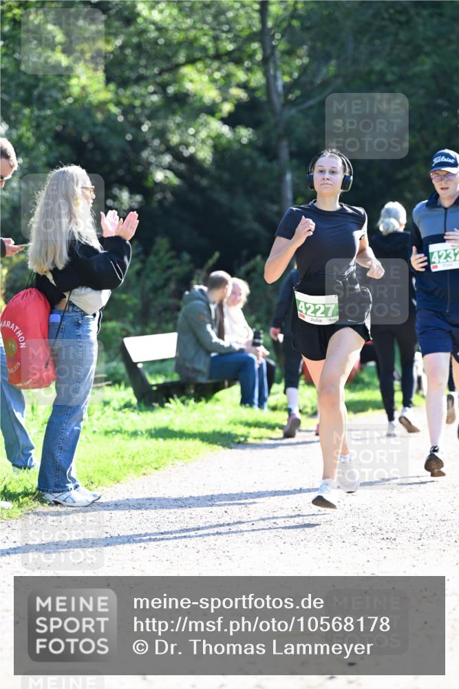 27.09.2026 - 35. Volkslauf durch das schöne Alstertal Dr. Thomas Lammeyer http://msf.ph/oto/10568178 27.09.2026 10:51:13 Laufen 2026, 4227, 4237 meine-sportfotos.de