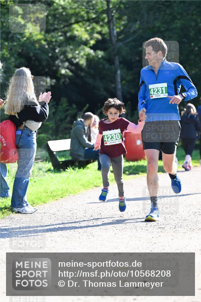 27.09.2026 - 35. Volkslauf durch das schöne Alstertal Dr. Thomas Lammeyer http://msf.ph/oto/10568208 27.09.2026 10:51:19 Laufen 2026, 4230, 4231 meine-sportfotos.de